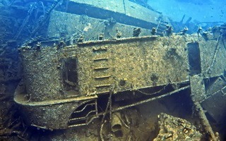 Harbour Wall Wrecks