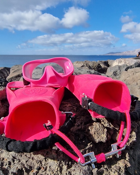 equipo de buceo
